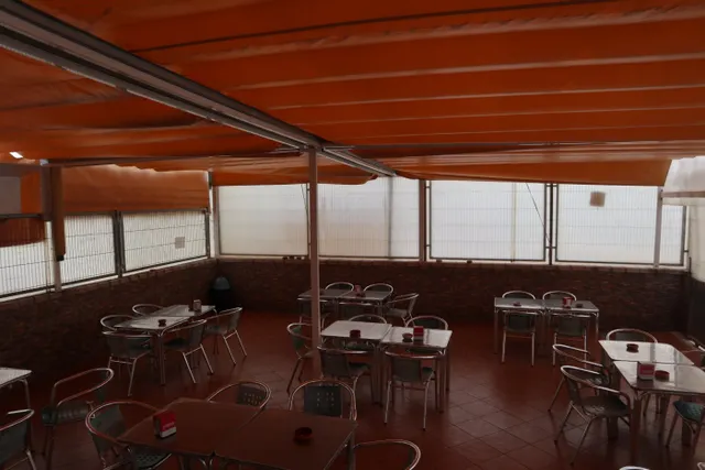 ESPECTACULAR COMPLEJO DE HOSTELERÍA EN PLENO FUNCIONAMIENTO — 17