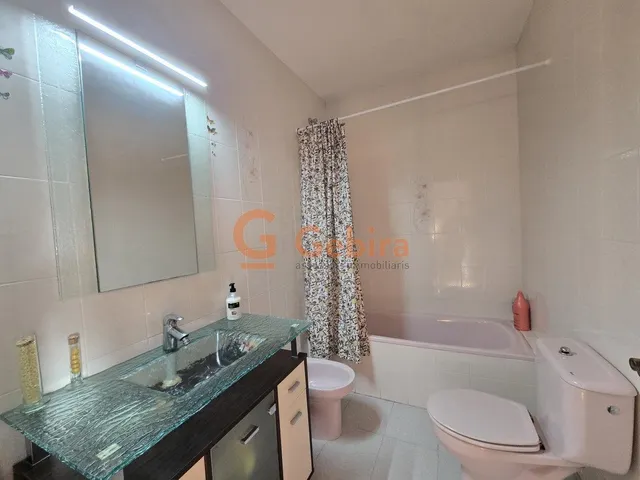 Casa adosada en Plademar de 4 habitaciones dobles — 18