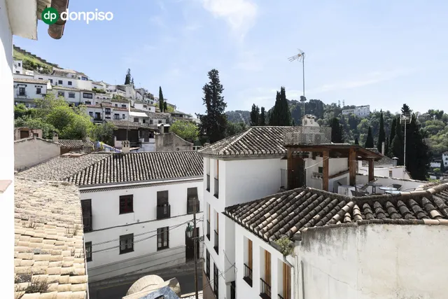 Pieza singular en Cuesta del Chapiz, el corazón del Albaicín. — 4