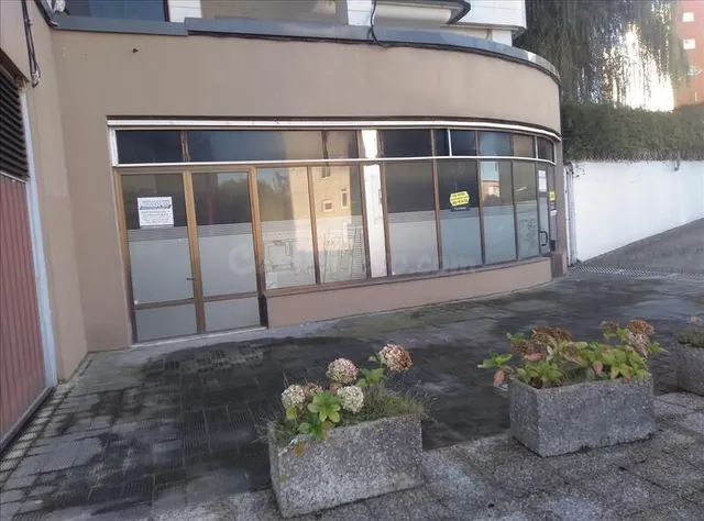 Local comercial 241m² en venta - Los Castros - foto 2