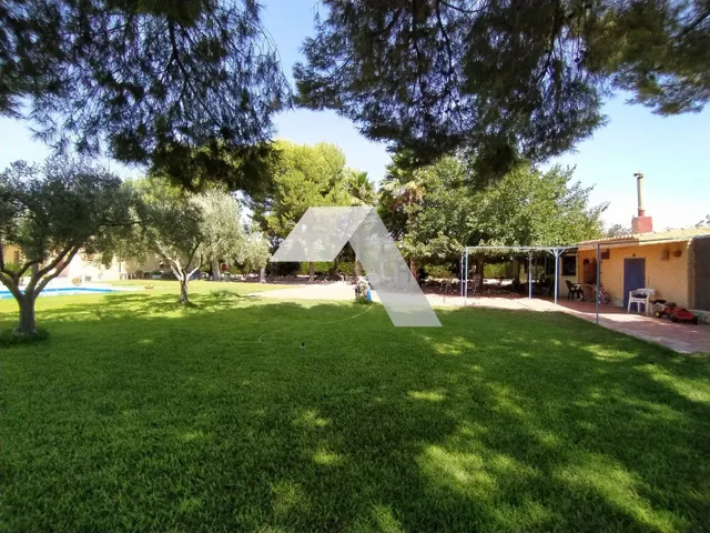 Chalet en venta — 29