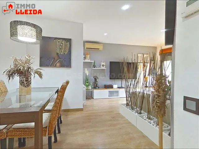 Piso con terraza y garaje en Cerdanyola del Vallès — 3