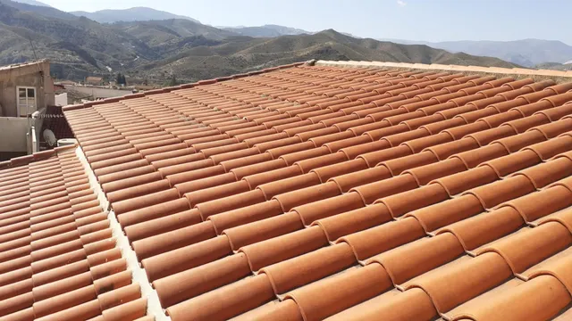 CASA FAMILIAR EN FINES ( ALMERÍA) DE 7 habitaciones. — 43