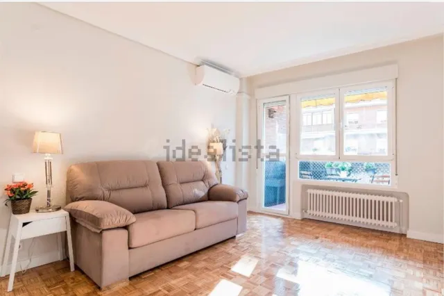 Apartamento 1 habitación 68m² en alquiler - Prosperidad — 2