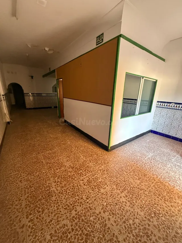 se vende local con cambio de uso a vivienda en Malaga a tan  - foto 2