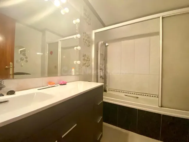 Exclusiva casa a tres vientos con jardín en Santa Bárbara — 36