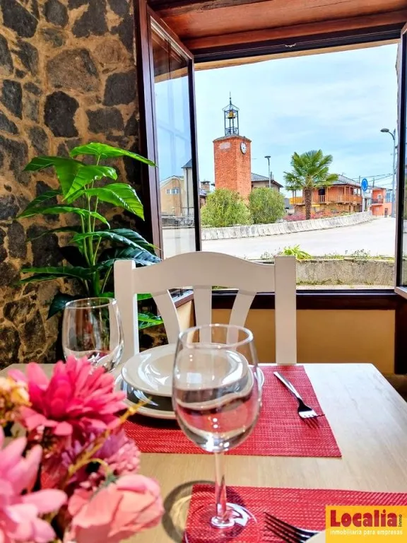 Restaurante con hostal en Ponferrada, León — 15