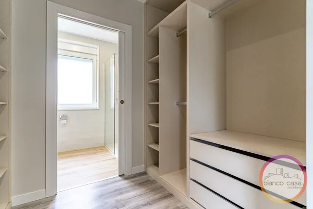 ✨ ¡CASA reformada con 205m2 + 340 m2 de  TERRENO + GARAJE en PONTECESO(A Coruña)por 235.000€! — 35