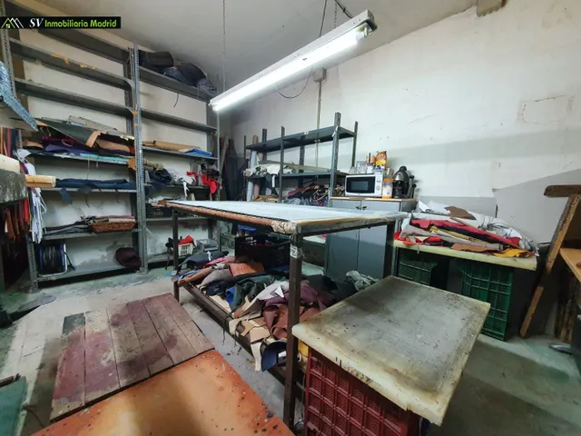 LOCAL COMERCIAL EN MADRID Y NEGOCIO, OPORTUNIDAD PARA INVERTIR. — 8