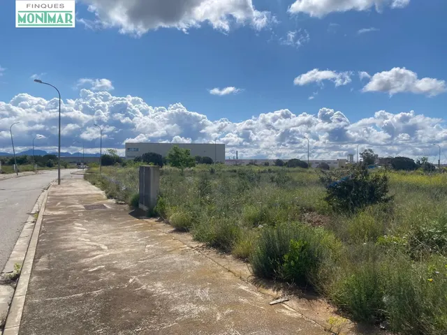 VENTA DE SUELO INDUSTRIAL PARA NAVES EN VALLS — 7