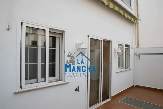 *595.000€* inmobiliaria la mancha vende casa en el barrio de san pablo de Albacete — 25