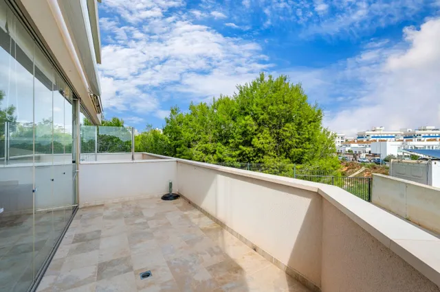 Apartamento de 2 dormitorios y 2 baños en los dolses ( orihuela costa ) — 13