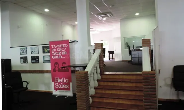Local comercial 321m² en venta - Centro — 3