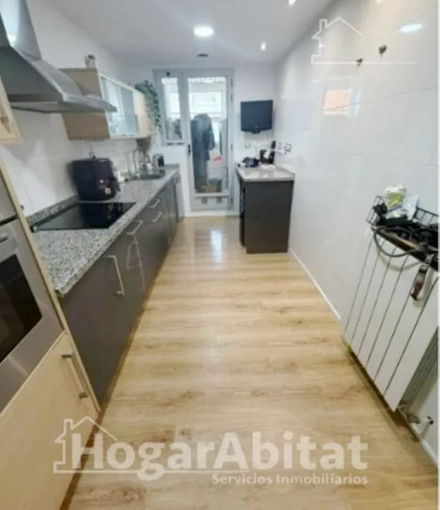 PRECIOSO ÁTICO REFORMADO CON TERRAZA, GARAJE Y TRASTERO — 12