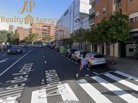 Estupendo piso de 2 habitaciones, amueblado, en Campanar, junto Hipercor. — 25