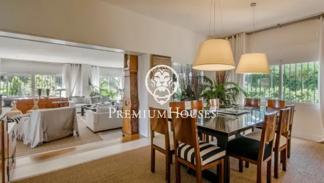 Casa en venta con piscina en Sant Andreu de Llavaneres — 8