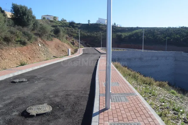 Parcela única en Loma del Flamenco Mijas con vistas al Medit - foto 5