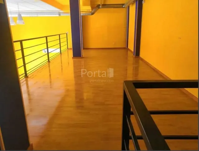LOCAL COMERCIAL  EN EL CENTRO DE PONFERRADA — 8