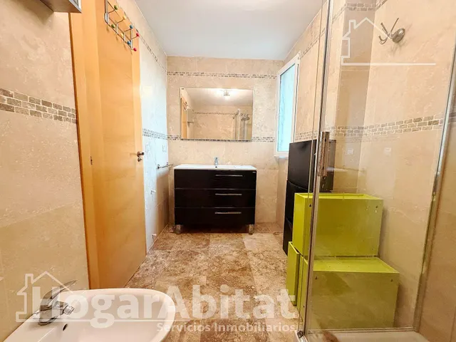 ¡encantador chalet! amplio y sofisticado con piscina, garaje y dos terrazas — 33
