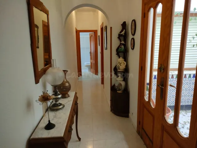 SE VENDE EXCELENTE Y GRAN PISO EN EL CENTRO DE VERA - foto 5