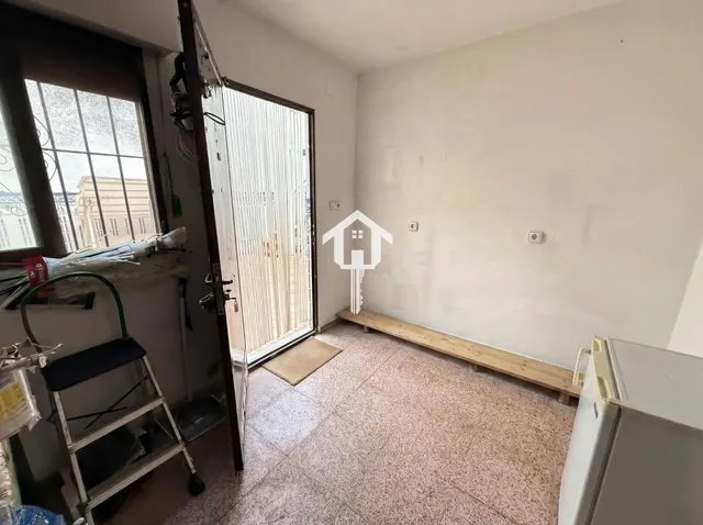 Espectacular casa pareada reformada en san vicente del raspeig: 142m2, 5 dormitorios, patio y terraza con solárium — 40