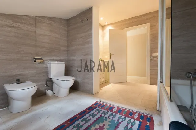 ESPECTACULAR ÁTICO DE 350 M2 EN EL CENTRO — 26
