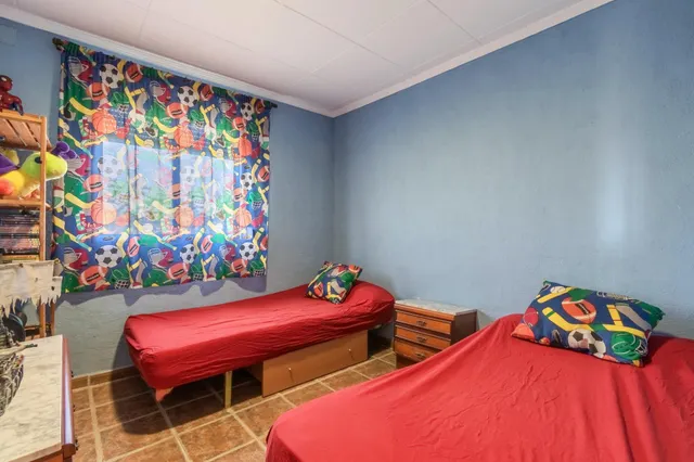 Chalet con piscina y gran parcela en partida senillar – grao de Castellón — 26