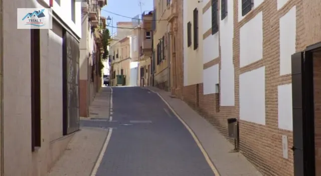 Venta de Casa + Garaje en Lorca (Murcia) - foto 2