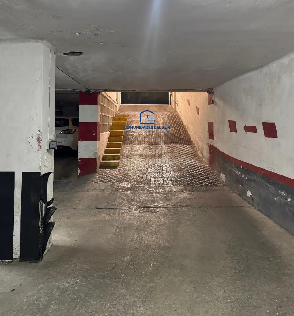 Garaje en Venta en la Avenida de Cádiz, zona Hospital