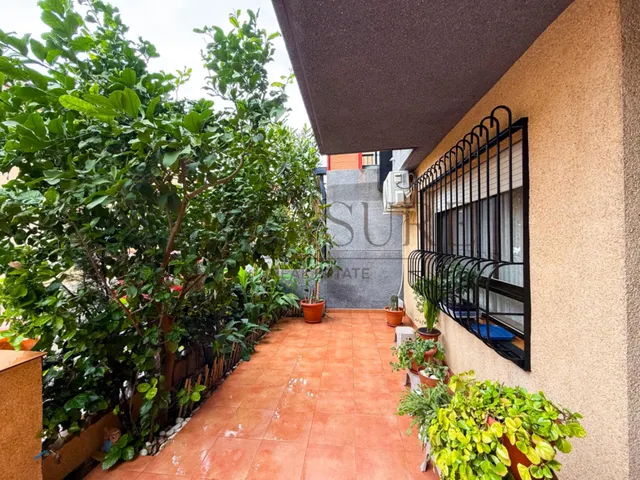 Chalet pareado reformado con garaje y cuatro dormitorios en Cabezo de Torres — 41
