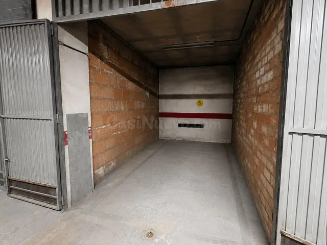 Garaje 15m² en venta - Camino bajo de huetor — 3