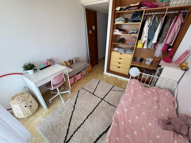 Apartamento moderno y espacioso en primera línea de mar junto a Playa del Cura. ¡3 dormitorios, 2 baños, balcón con vistas al mar (sureste) y piscina comunitaria! — 24
