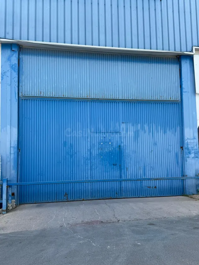 Oportunidad industrial en Guillena: 300 m2 - foto 3