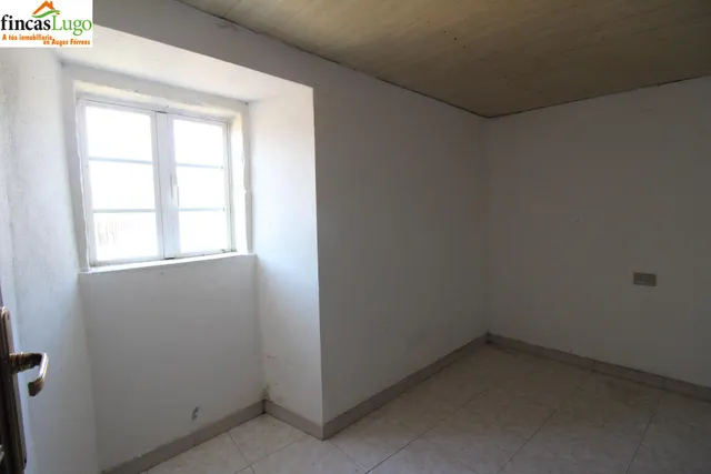 CASA CON FINCA EN SOÑAR, LUGO — 25