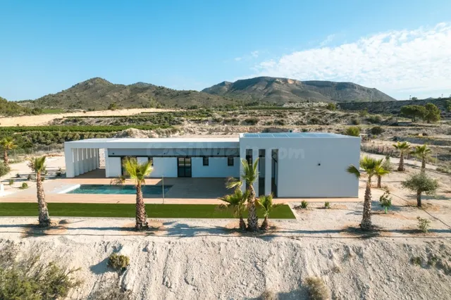 Casa-Chalet en Venta en Pinoso Alicante - foto 5