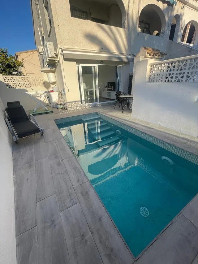 MAGNIFICO BUNGALOW PLANTA BAJA CON PISCINA PRIVADA — 20