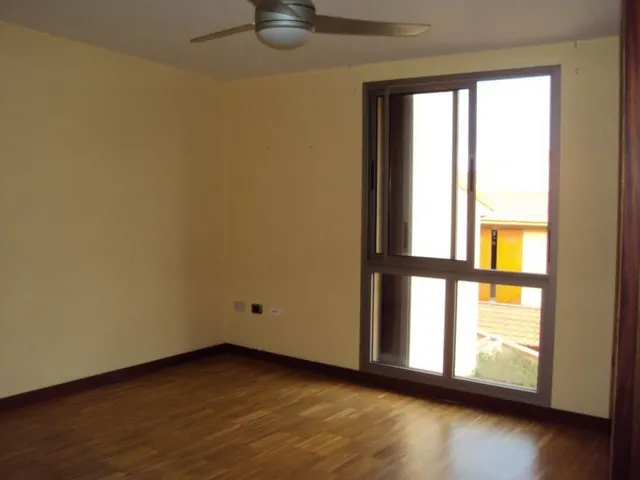Medano vivienda 225 m2 construidos y terraza 75 m2. centrico y al lado del mar. — 9