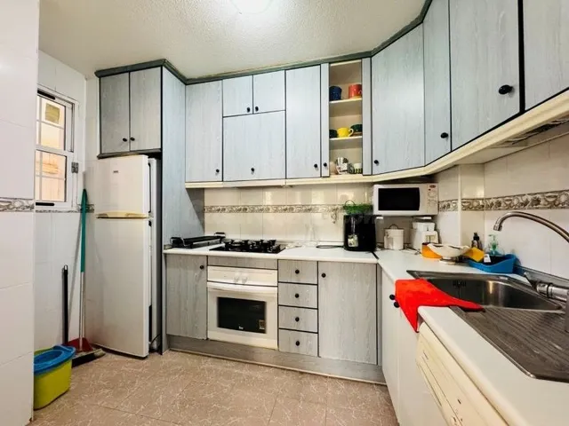 Apartamento con plaza de aparcamiento y trastero incluido 300 metros de la Playa de La Mata — 3