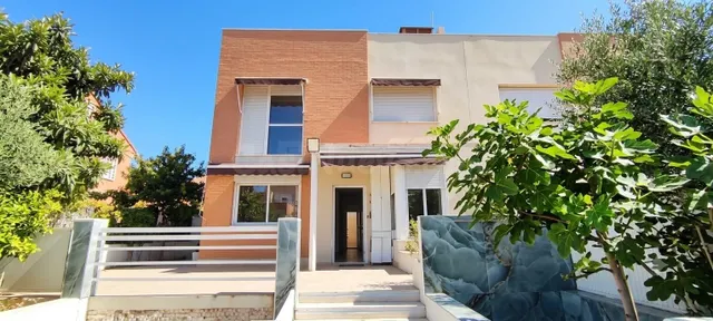 Pareado 7 habitaciones 273m² en venta - Casco Histórico