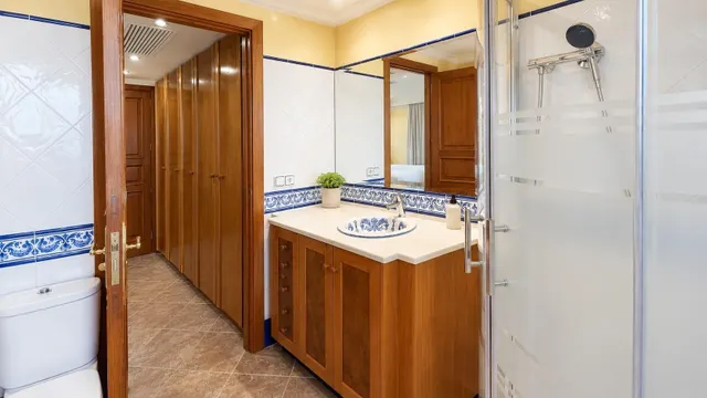 EXCLUSIVA VILLA CON VISTAS A LA BAHÍA DE PALMA EN MARRATXI — 27