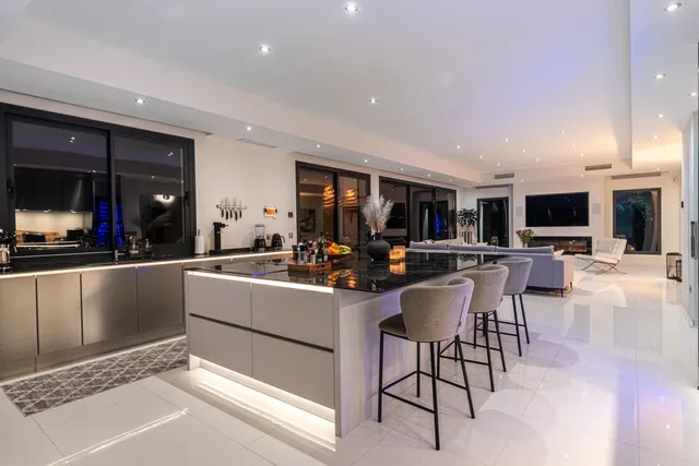Chalet 4 habitaciones 470m² en venta - Riviera del sol — 11