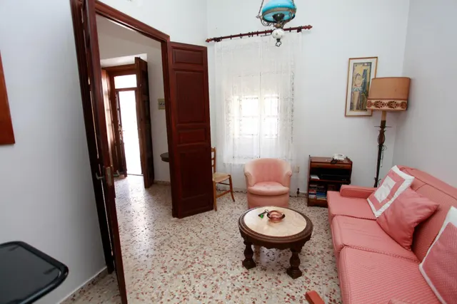 Casa de pueblo 4 habitaciones, planta baja con patio, garaje y gran potencial en La Palma — 13