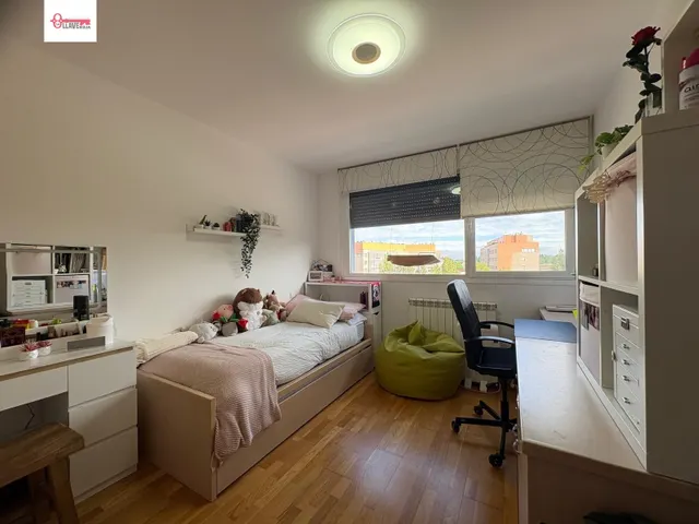 Luminoso Piso Seminuevo en Fuentecillas, Burgos - €248,000 — 14