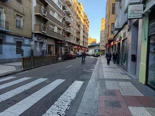Garaje en C/ Cánovas. Zaragoza — 15