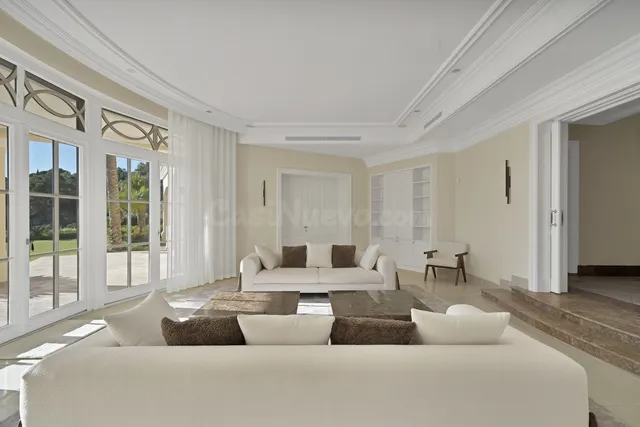 Chalet 5 habitaciones 720m² en venta - Costa del Sol - foto 4