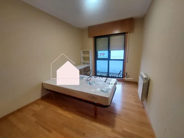 Piso en alquiler en O Porriño — 28