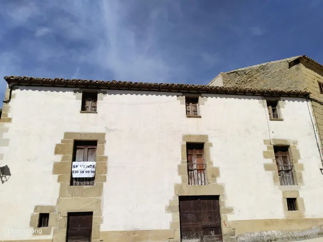 Casa de 3 plantas a 15 minutos de Pamplona - foto 2