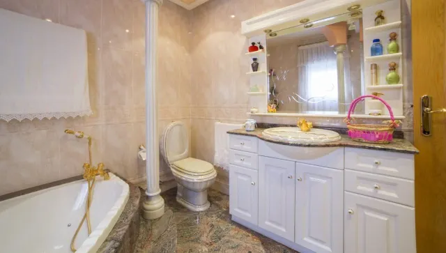 Casa 5 habitaciones 630m² en venta - Centro — 15