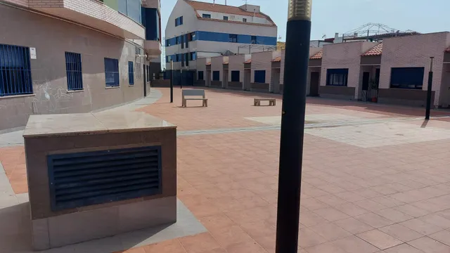 Excelente piso de 2 habitaciones con garaje y trastero en Almazora: ¡Tu hogar ideal te espera! — 20