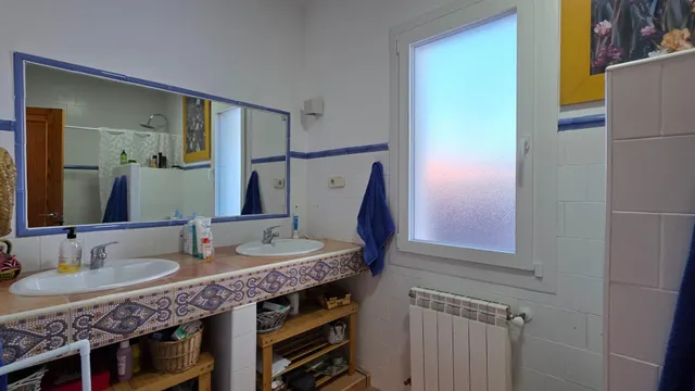 Chalet con piscina en Eurovillas — 48